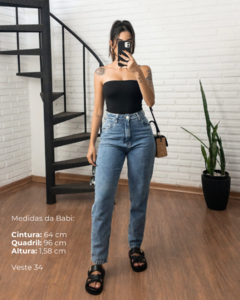 Calça Jeans Mom Feminina na internet