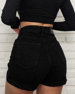 Short Mom Preto Cintura Alta - comprar online