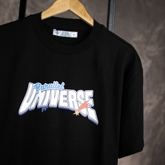 Remera Universe Negro - comprar online