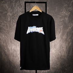 Remera Universe Negro