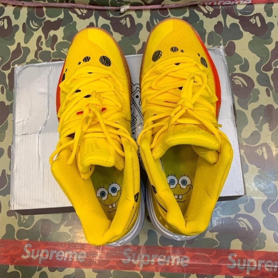 Nike spongebob ph top