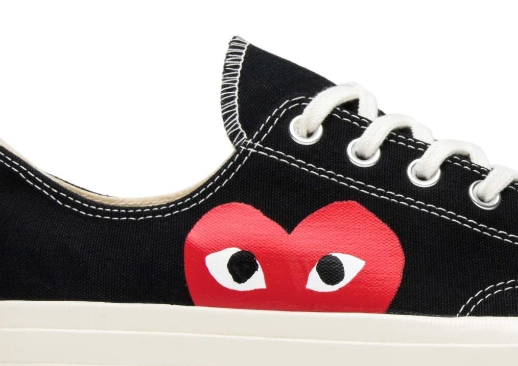 Commes de garcons chucks sales
