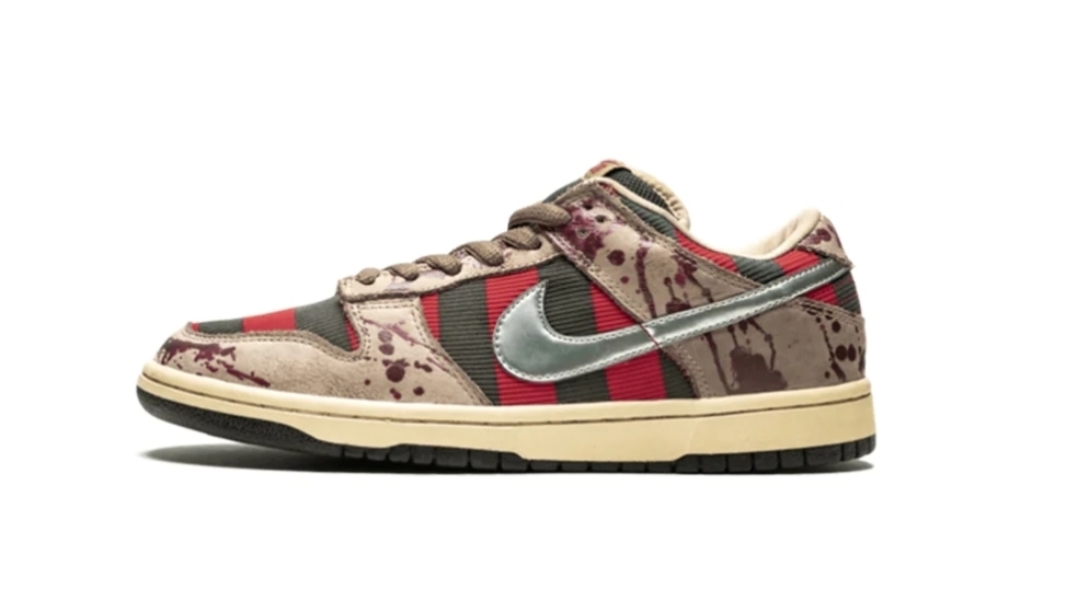 TENIS NIKE SB DUNK LOW PRO