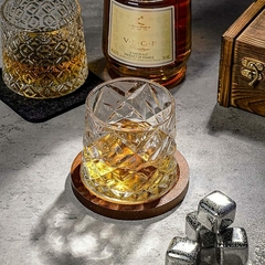 Vaso de Whisky 360 con base de madera - Diamante