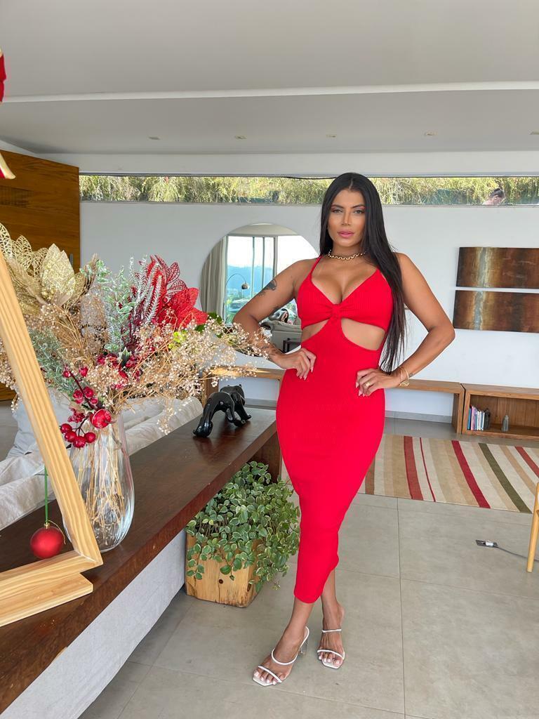 Vestido canelado midi best sale alcinha