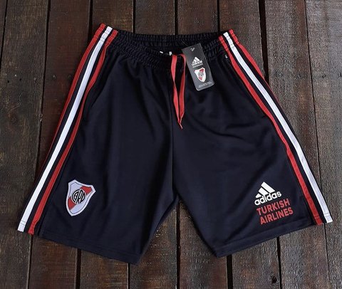 SHORT RIVER PLATE NEGRO CON BOLSILLO Y CIERRE