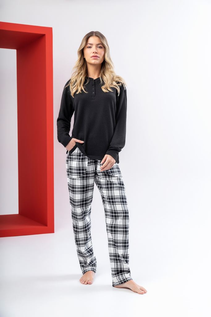 Pijama Feminino Manga Longa Tricot Light e Calça Flanela Xadrez Gianella  Mixte 17736