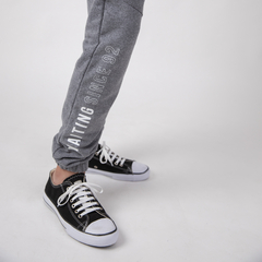 Imagen de PANTALON JOGGING C/ RECORTE GRIS- 991N