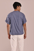 Camisa manga ampla sem costura gola de padre azul claro na internet