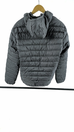 Campera Tipo uniqlo Negra - comprar online