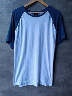 Remera Ranglan Blanc/Azul MJ