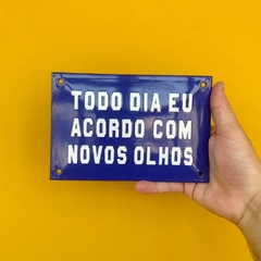 Placa Novos Olhos