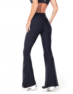 CALCA FLARE BAILARINA KATIA - 009550 - C0002 - PRETO- VESTEM - comprar online