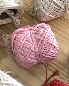 HILO MACRAME T4 8/20 NRO. 8 30 mts. ROSA