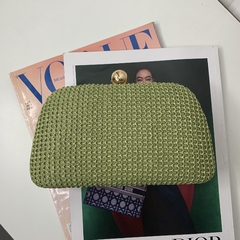 BOLSA CLUTCH PALHA VERDE