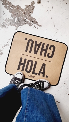 HOLA CHAU