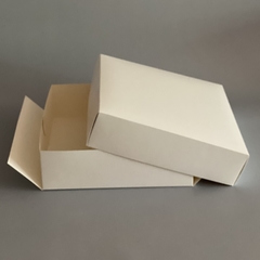 Pack x 12 u CHEESECAKE TAPA CARTULINA BLANCA SIN VISOR (25x25x 7.5 cm) CAJA PARA TARTAS / PETIT FOURS - comprar online