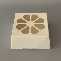 Pack x 12 u FLOWER MEDIUM (18x18x7 cm) TARTAS/TORTAS - comprar online