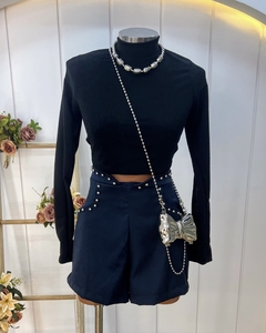 Conjunto Cropped Manga Longa + Short com Aplicações (Veste 38/40)