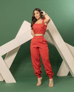 Conjunto Calça Jogger + Cropped com Aplicações - Vermelho (Veste 38/40) - (cópia)