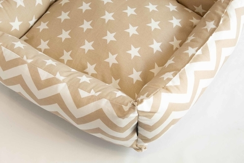 CAMA GABARDINA 45 X 45 - ESTRELLAS BEIGE