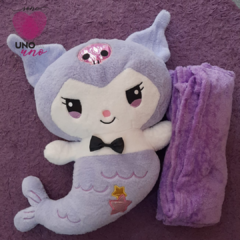 Peluche Sirena Kuromi con manta