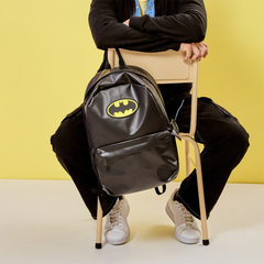 MOCHILA DC COMICS BATMAN "MOOVING" - comprar online