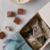 Display Bombom Luckau Ao Leite com Creme de Cookies and Cream - ZERO GLÚTEN, ZERO LACTOSE E ZERO ADIÇÃO DE AÇÚCARES - 18 unidades de 16,5g - 297g - comprar online