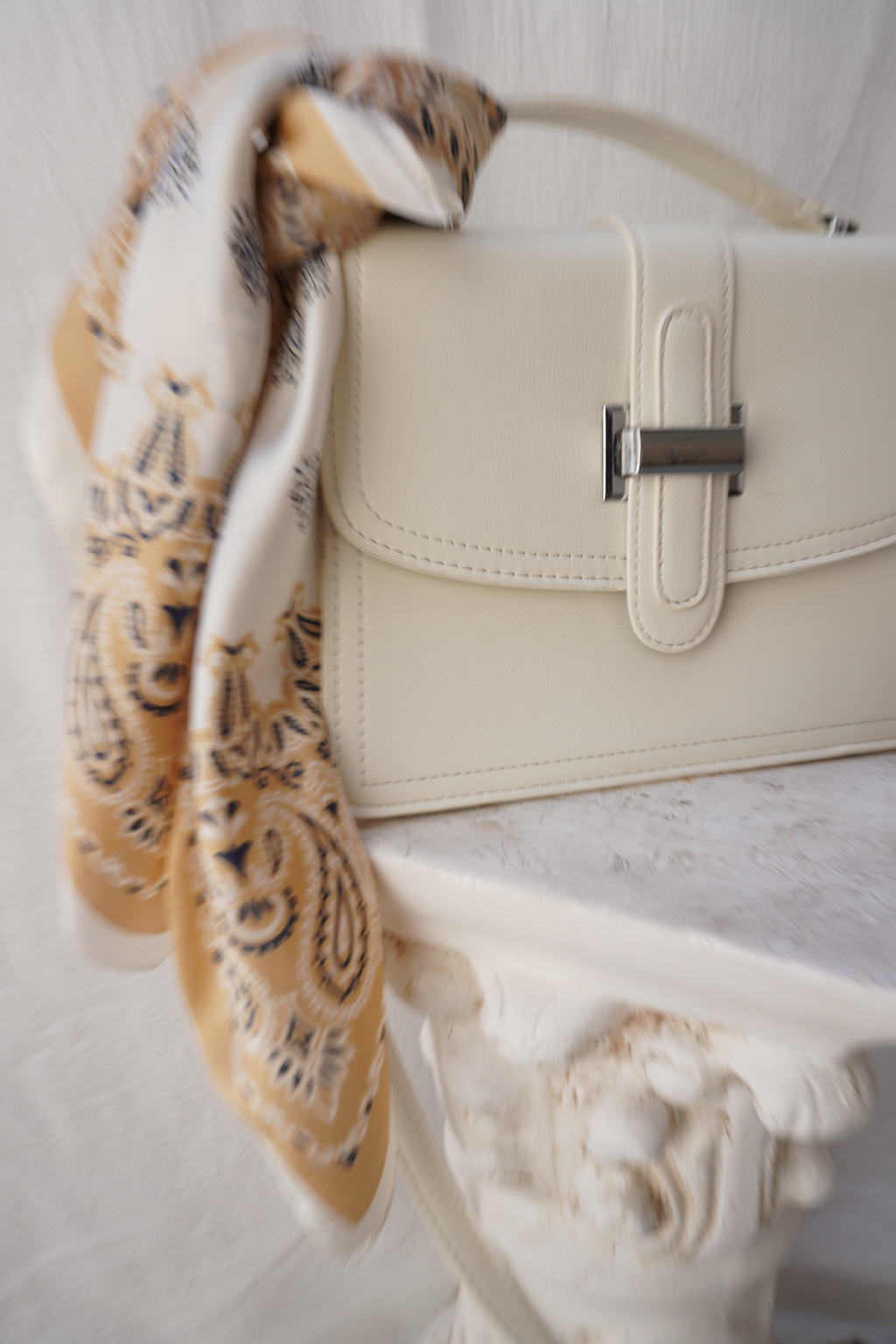 Sezane comprar online sale