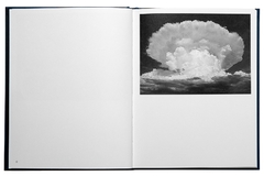 Clouds and Bombs - Juan Hein en internet