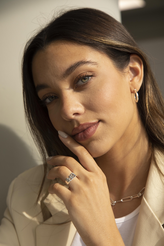 Anillo sello iniciales hot sale