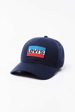 CURVED STRUCTURED LEVIS