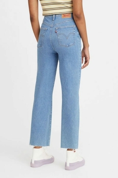RIBCAGE STRAIGHT ANKLE LEVIS - comprar online