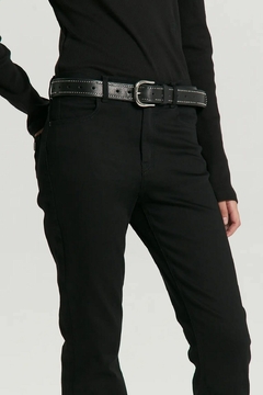 STRAIGHT BOOTCUT PIA CHER - comprar online