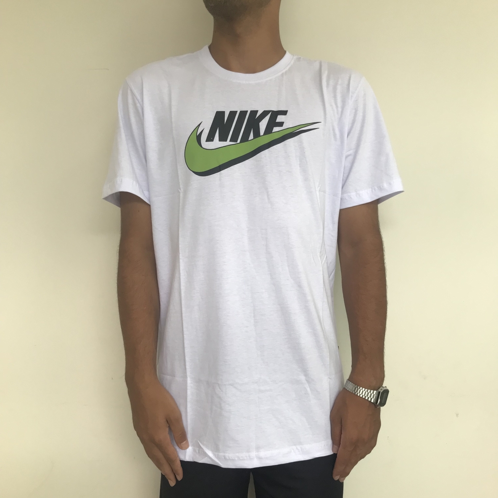 Camiseta Nike Swoosh Green Corre de Londrina