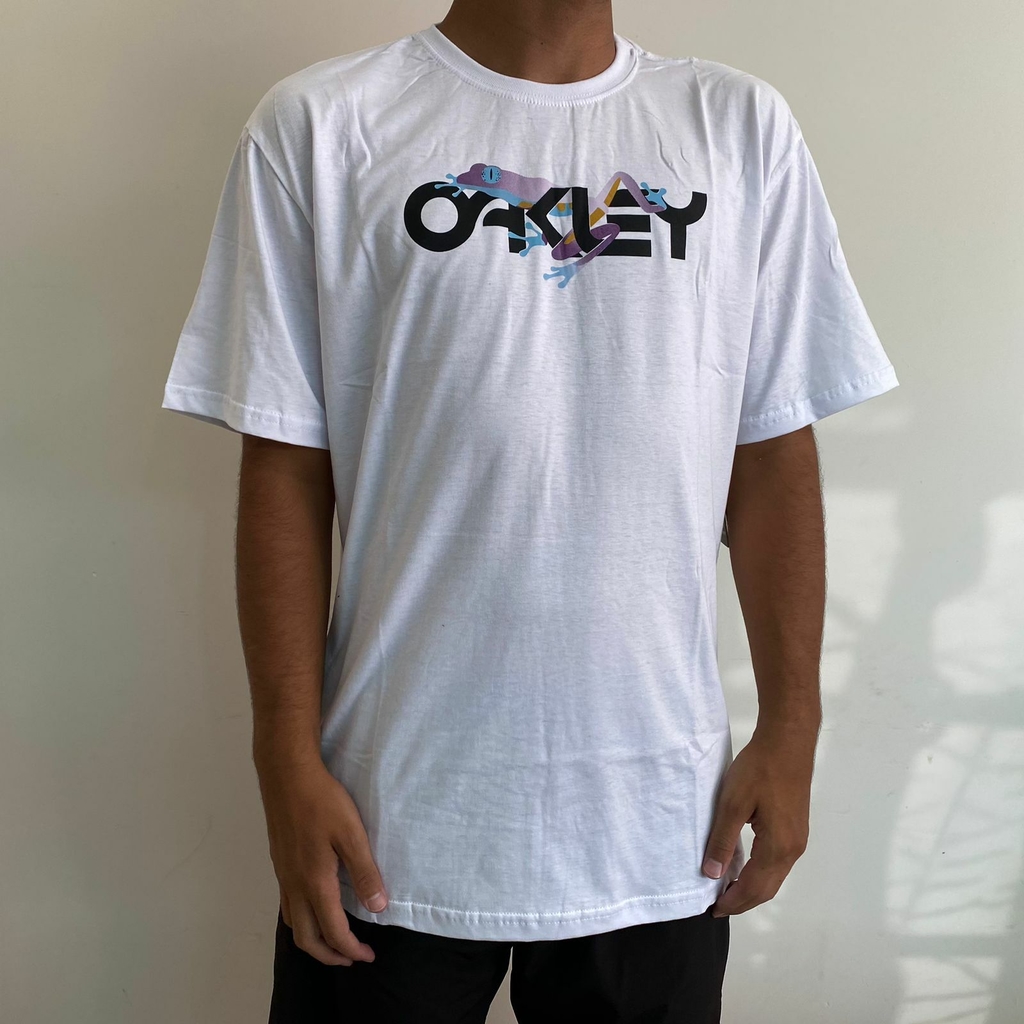Camiseta Oakley Camaleão - Corre de Londrina