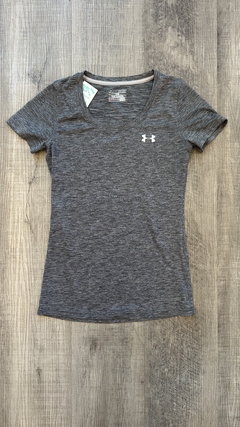UNDER ARMOUR REMERA-TXS