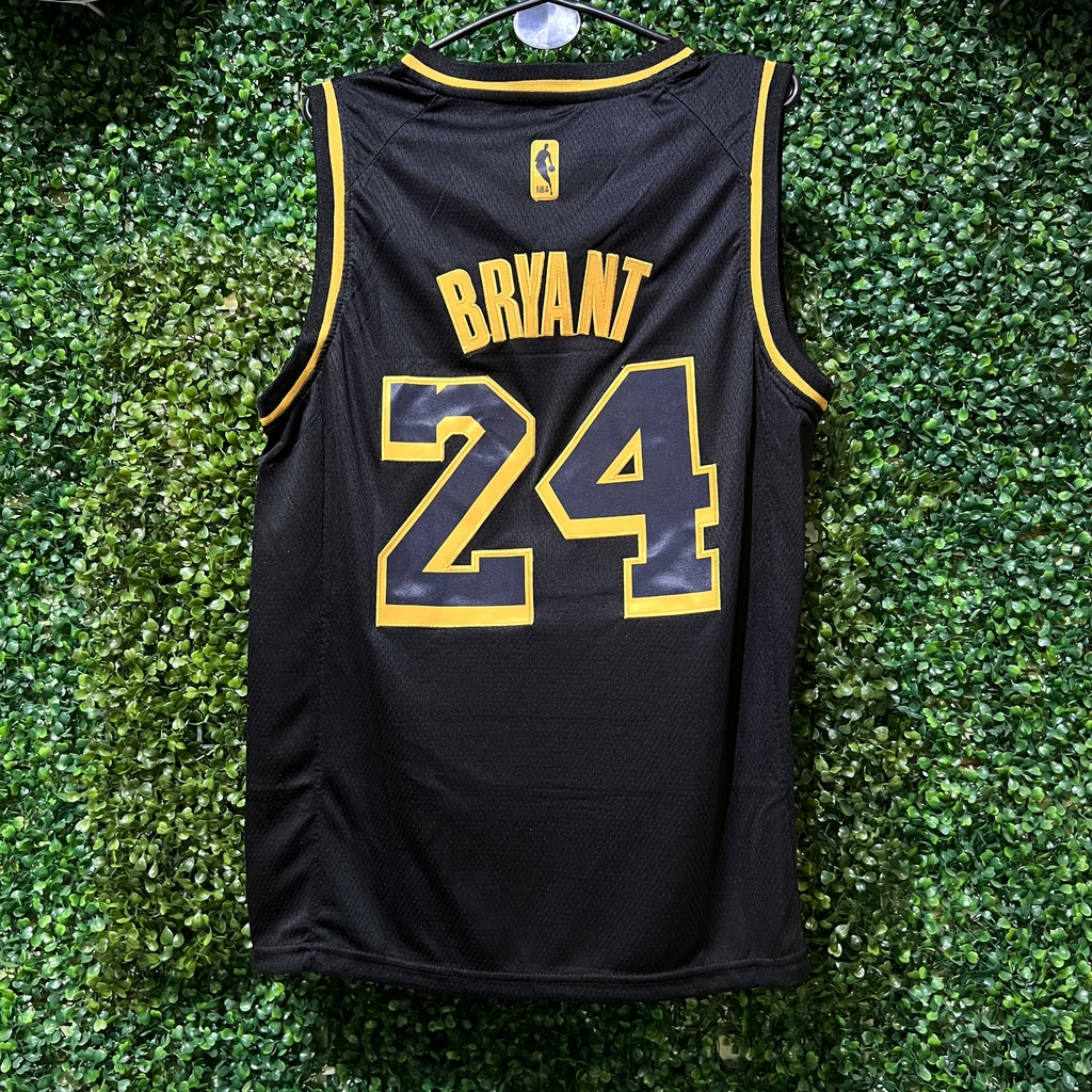 CAMISETA LAKERS 24 BRYANT (NEGRA CON DORADO )- REPLIC. EXACTA