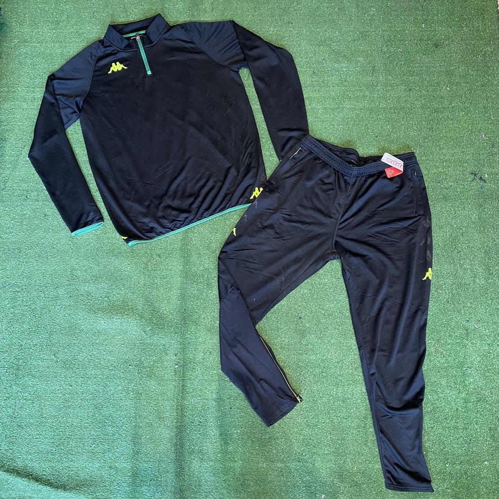 CONJUNTO KAPPA NEGRO Comprar en Futbolero