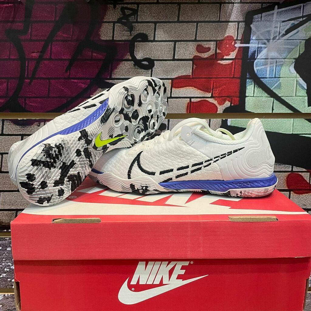 Botines nike para futbol de salon hotsell