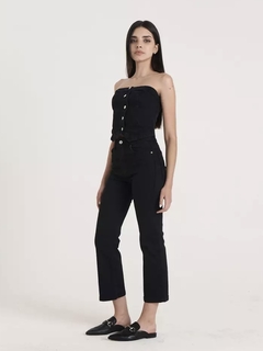 cropped flare negro - comprar online