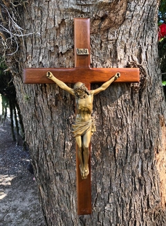 Crucifixo de mármore