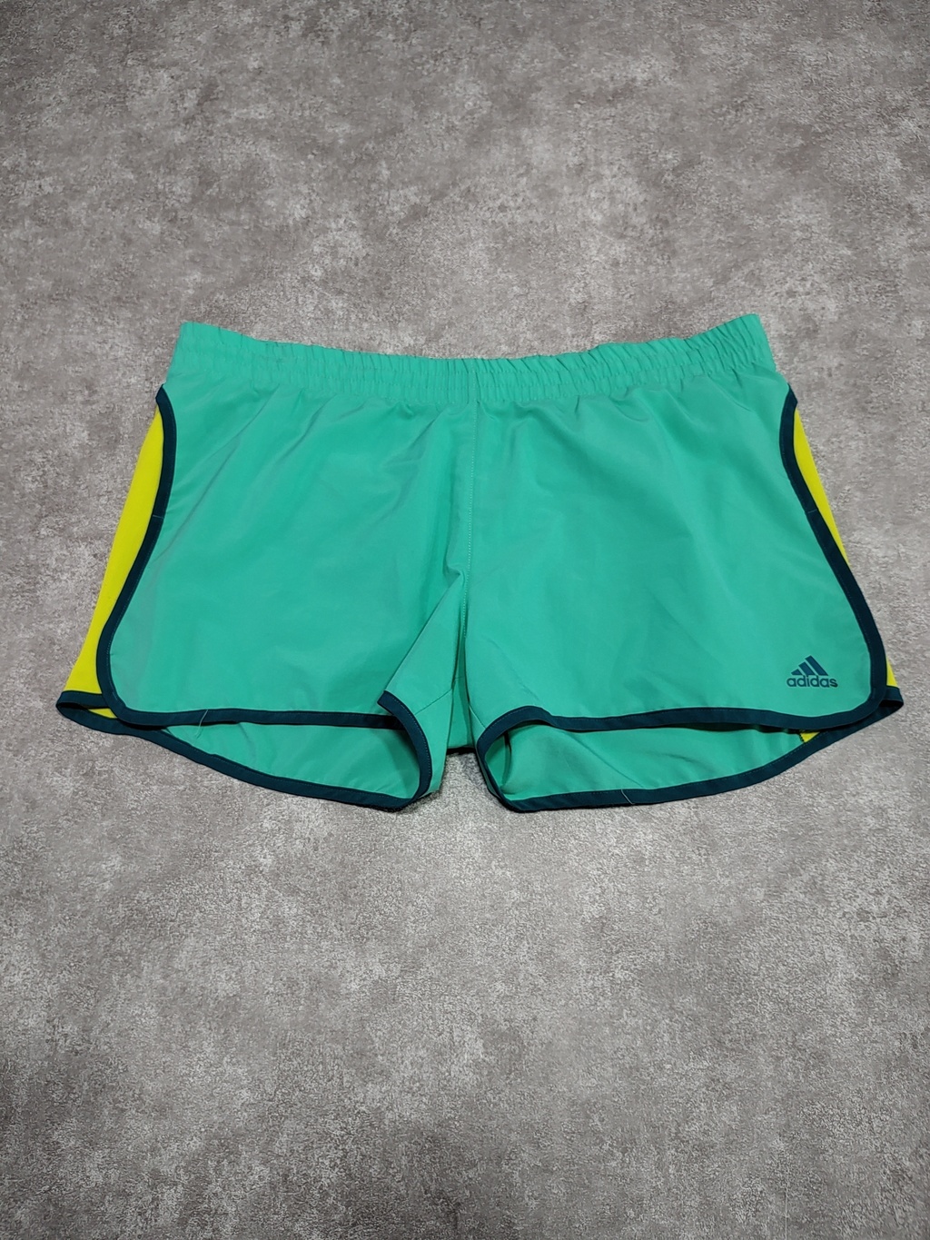 Short deportivo mujer talles grandes hotsell
