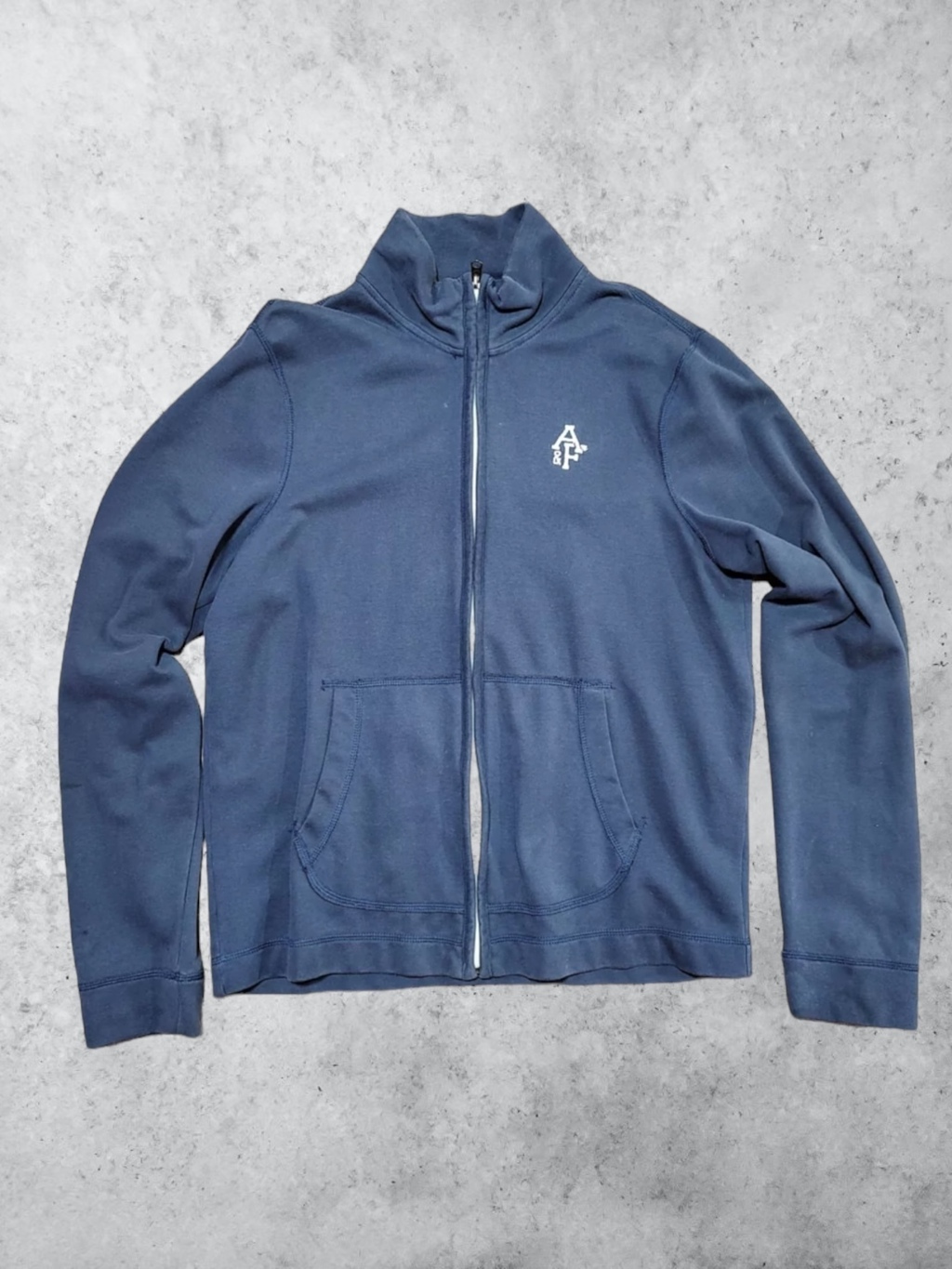 Buzos abercrombie & fitch argentina sale