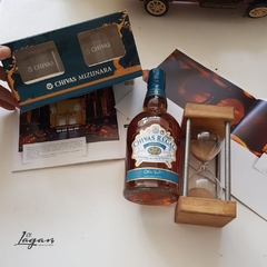 Chivas Regal Mizunara Con Vasos 750cc Blended Scotch Whisky