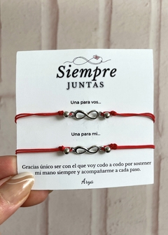 Pulsera juntas siempre