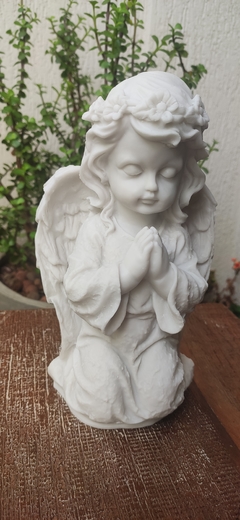 E.025 - Estátua de Marmorite Anjo Oração - 22 cm - Mari Plata Zen