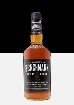 Whiskey Bourbon Benchmark Nro. 8 750 cc