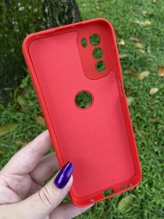 Case Veludo - Motorola G41 / G42 - Com proteção na câmera - Vermelho - comprar online