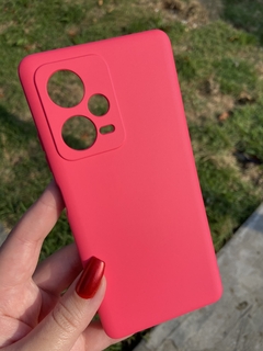 Case Veludo - Xiaomi Redmi Note 12 Pro Plus - Com Proteção Na Câmera - Pink